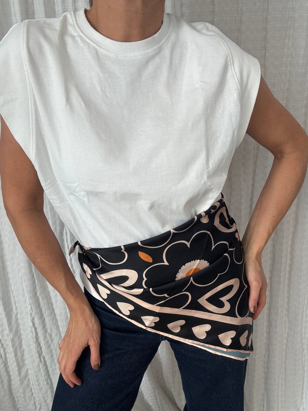 Pañoleta Flores Mil