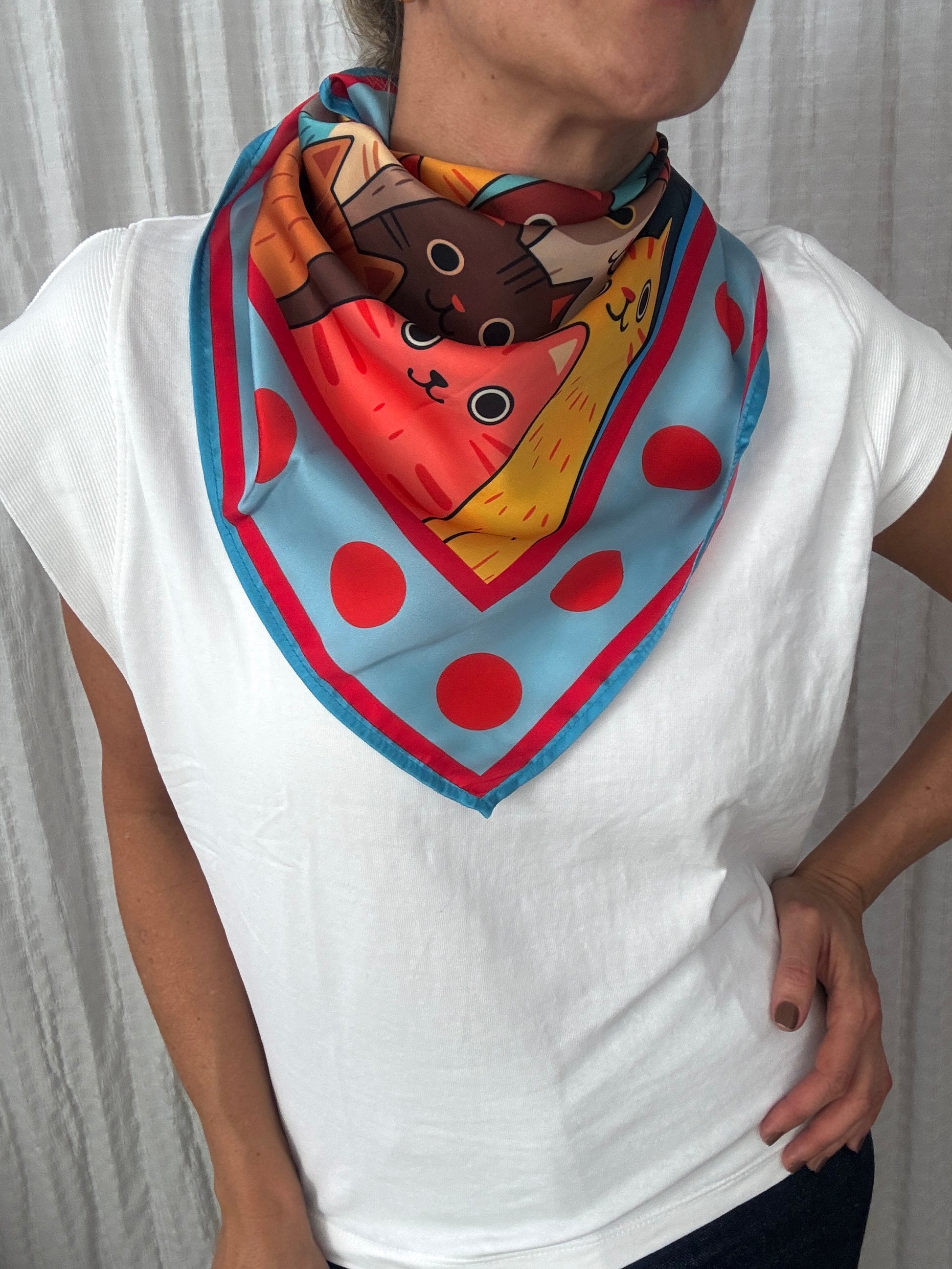 Pañoleta miau miau azul